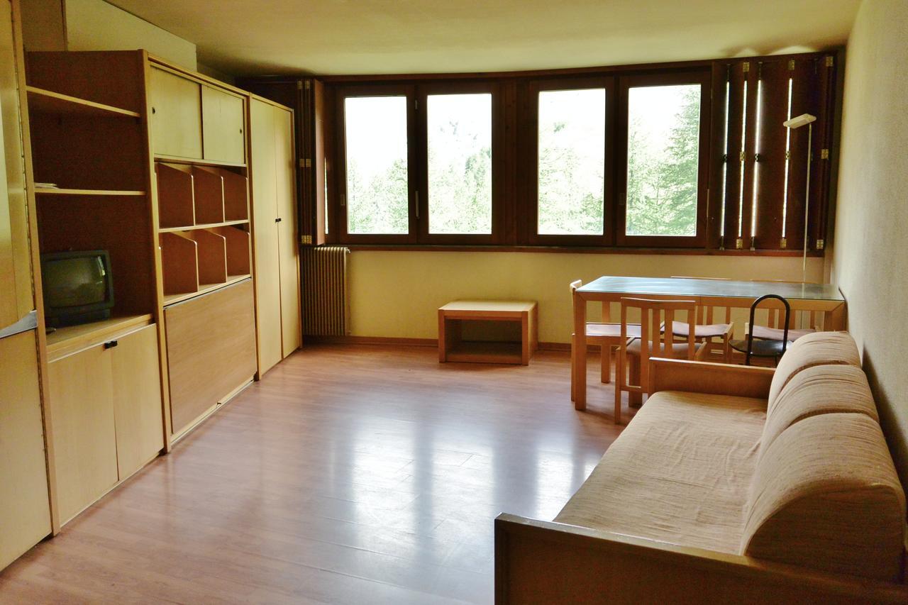 Appartamenti La Maison De Vacances Breuil-Cervinia Buitenkant foto