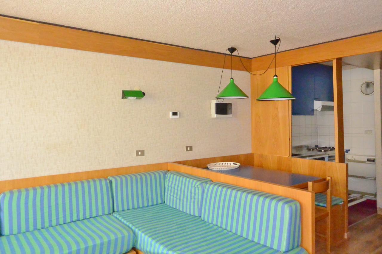 Appartamenti La Maison De Vacances Breuil-Cervinia Buitenkant foto