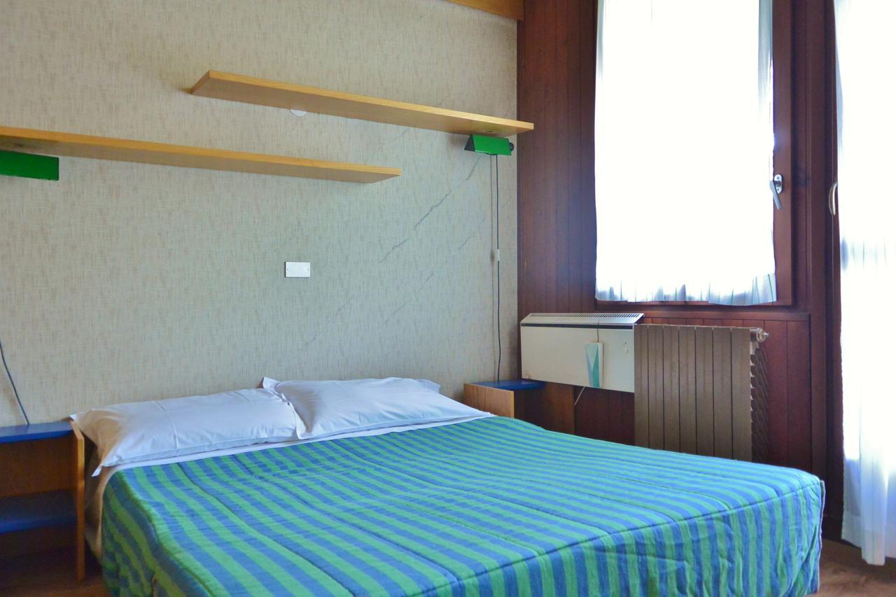Appartamenti La Maison De Vacances Breuil-Cervinia Buitenkant foto