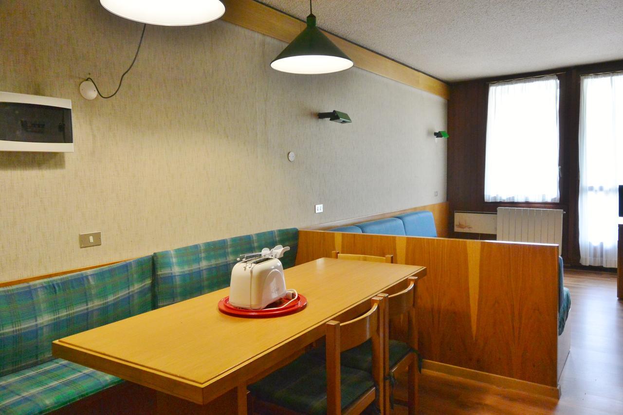 Appartamenti La Maison De Vacances Breuil-Cervinia Buitenkant foto