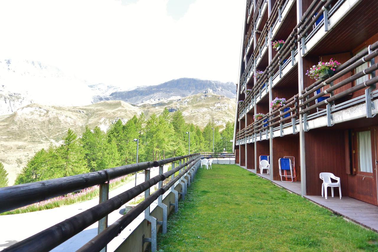 Appartamenti La Maison De Vacances Breuil-Cervinia Buitenkant foto