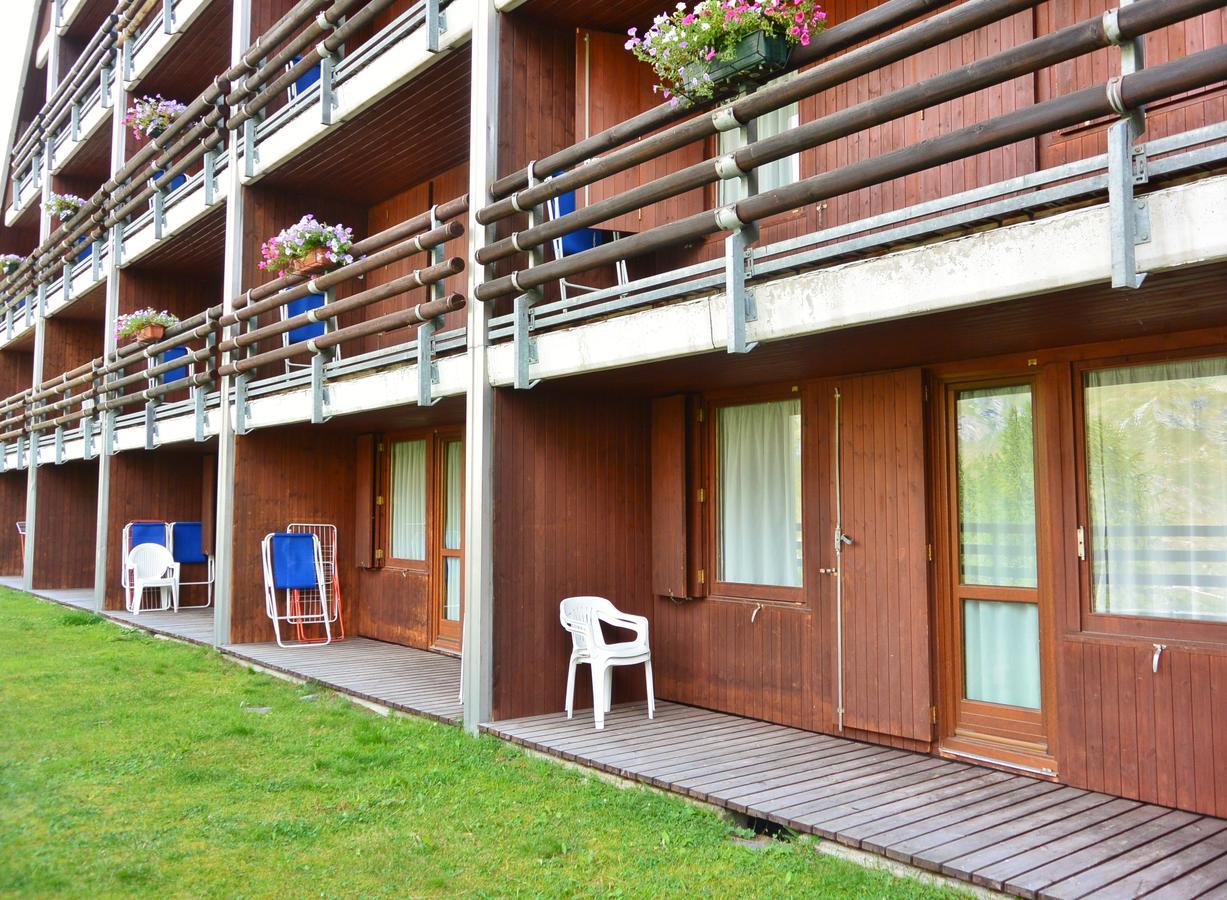 Appartamenti La Maison De Vacances Breuil-Cervinia Buitenkant foto